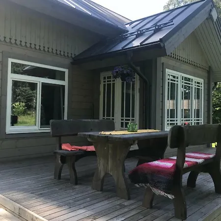 Puhkemaja Nybon * Ruhnu